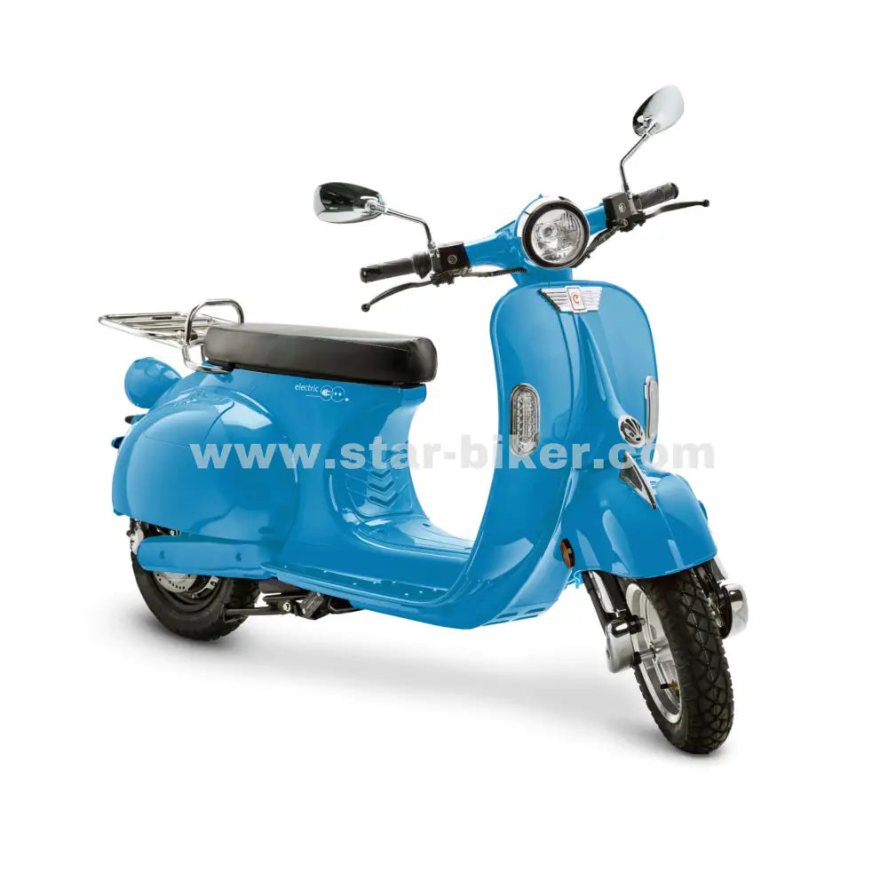 Geräumiges Staufach beim Shelwy Italian Elektroroller – praktisch für Helm, Akku oder Einkäufe