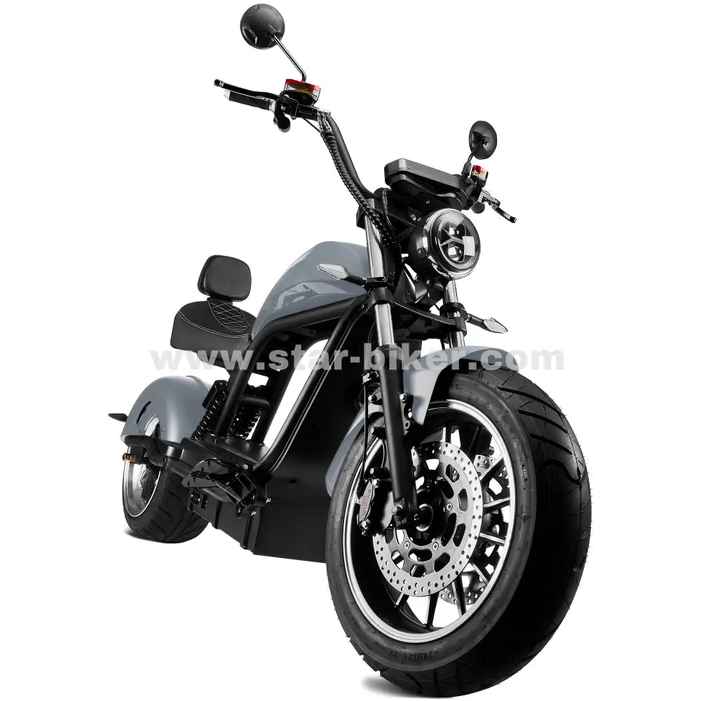 Star-Biker Chopper 6.0s in Nardo Grey – moderner E-Chopper mit cleanem, hellgrauem Farbton für einen puristischen Look