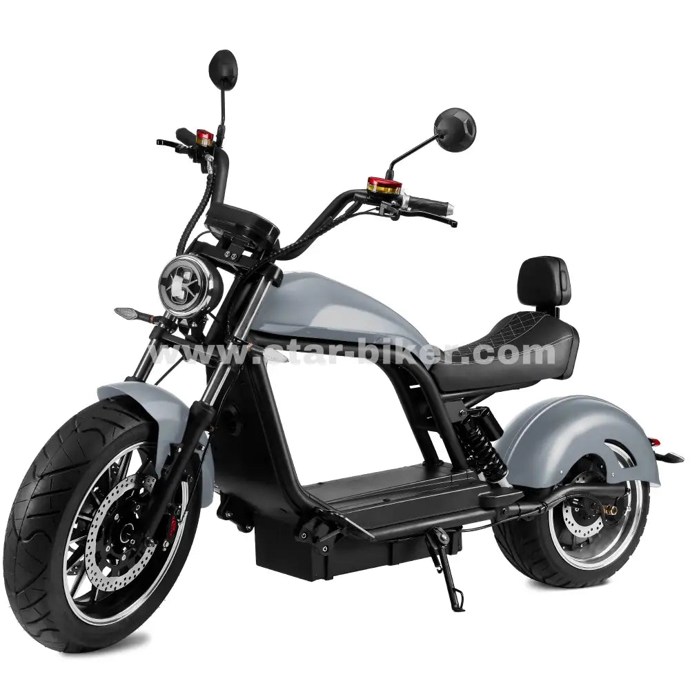 Star-Biker Chopper 6.0s in Nardo Grey – moderner E-Chopper mit cleanem, hellgrauem Farbton für einen puristischen Look