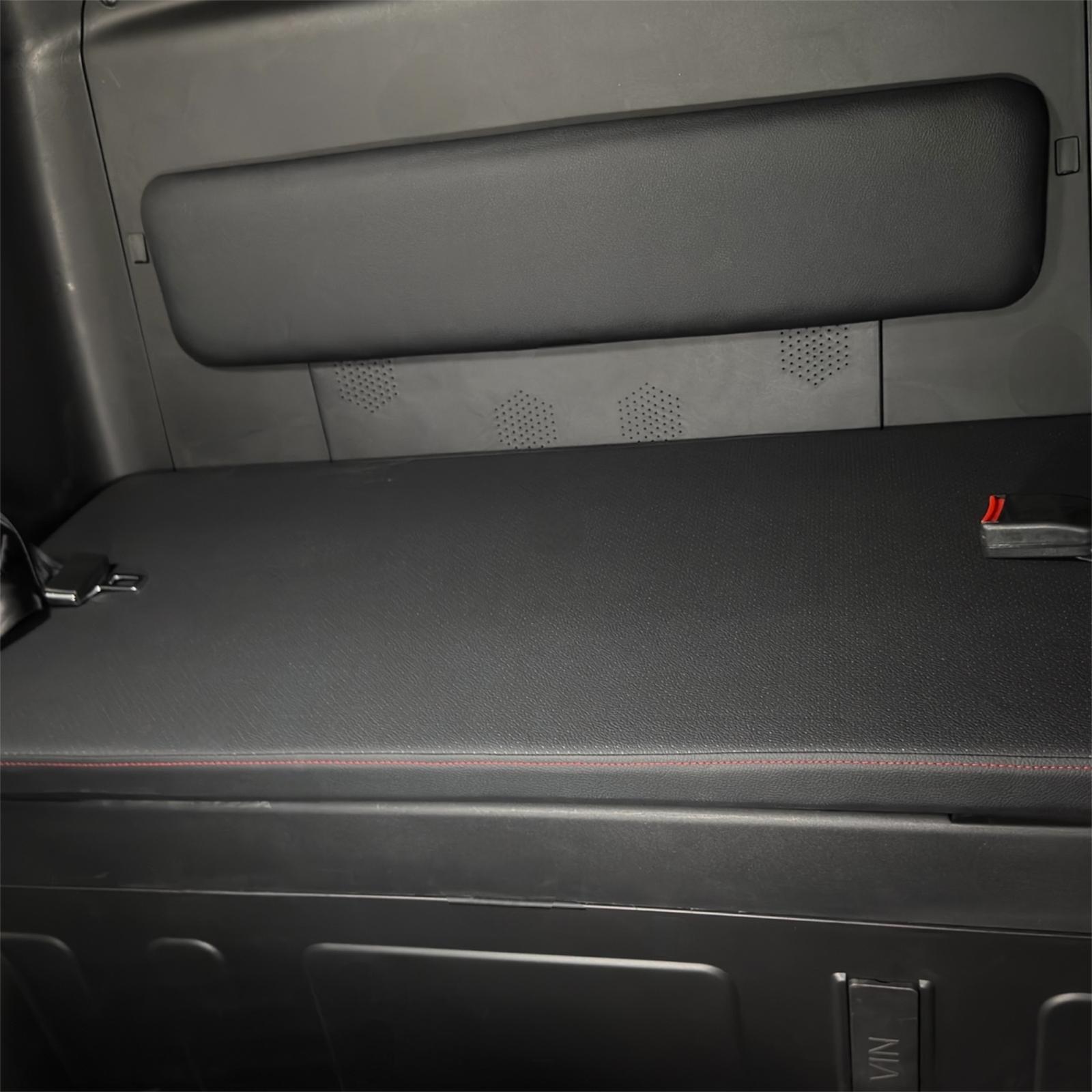 Rückbank im SEVION Kabinenroller für zwei Personen Innenraum Detail