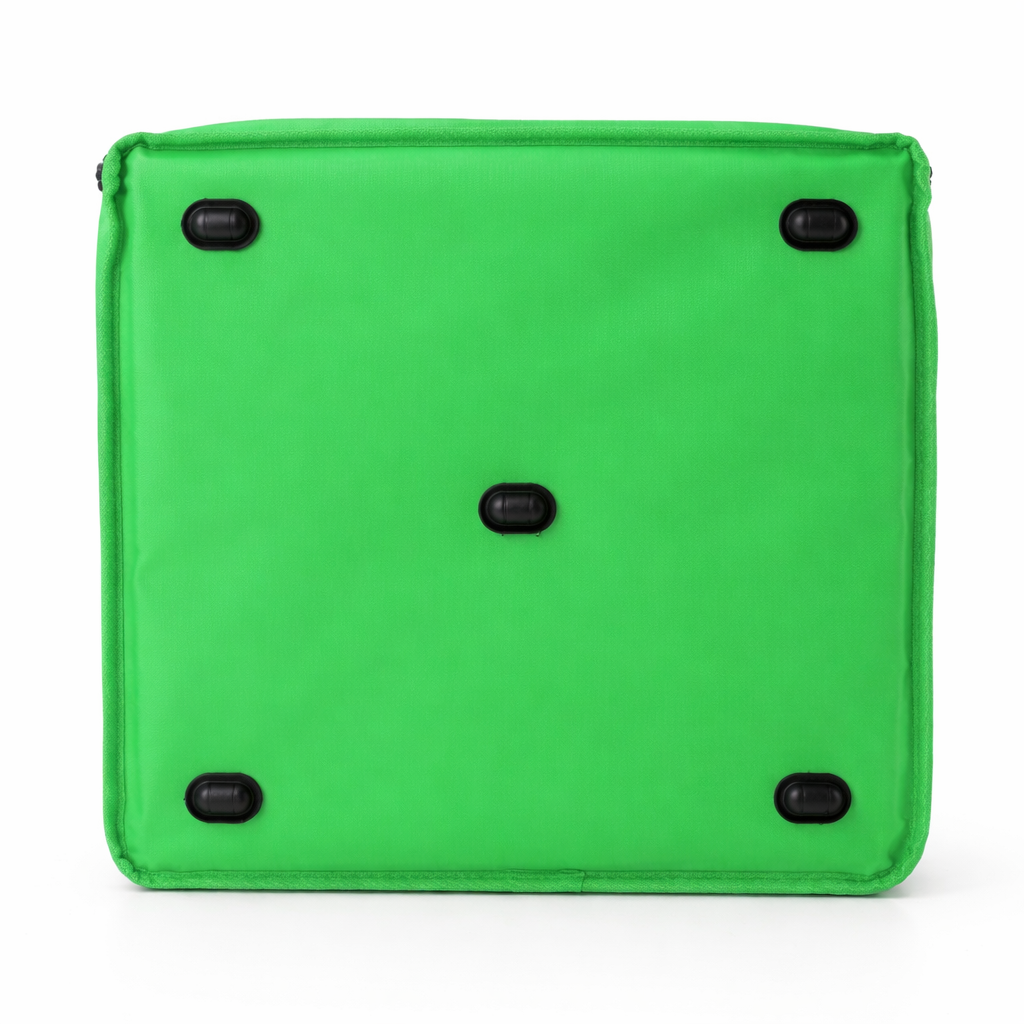 Unterseite der offiziellen Uber Eats Liefertragetasche mit stabilen Standfüßen und wasserdichtem Material für Food-Delivery