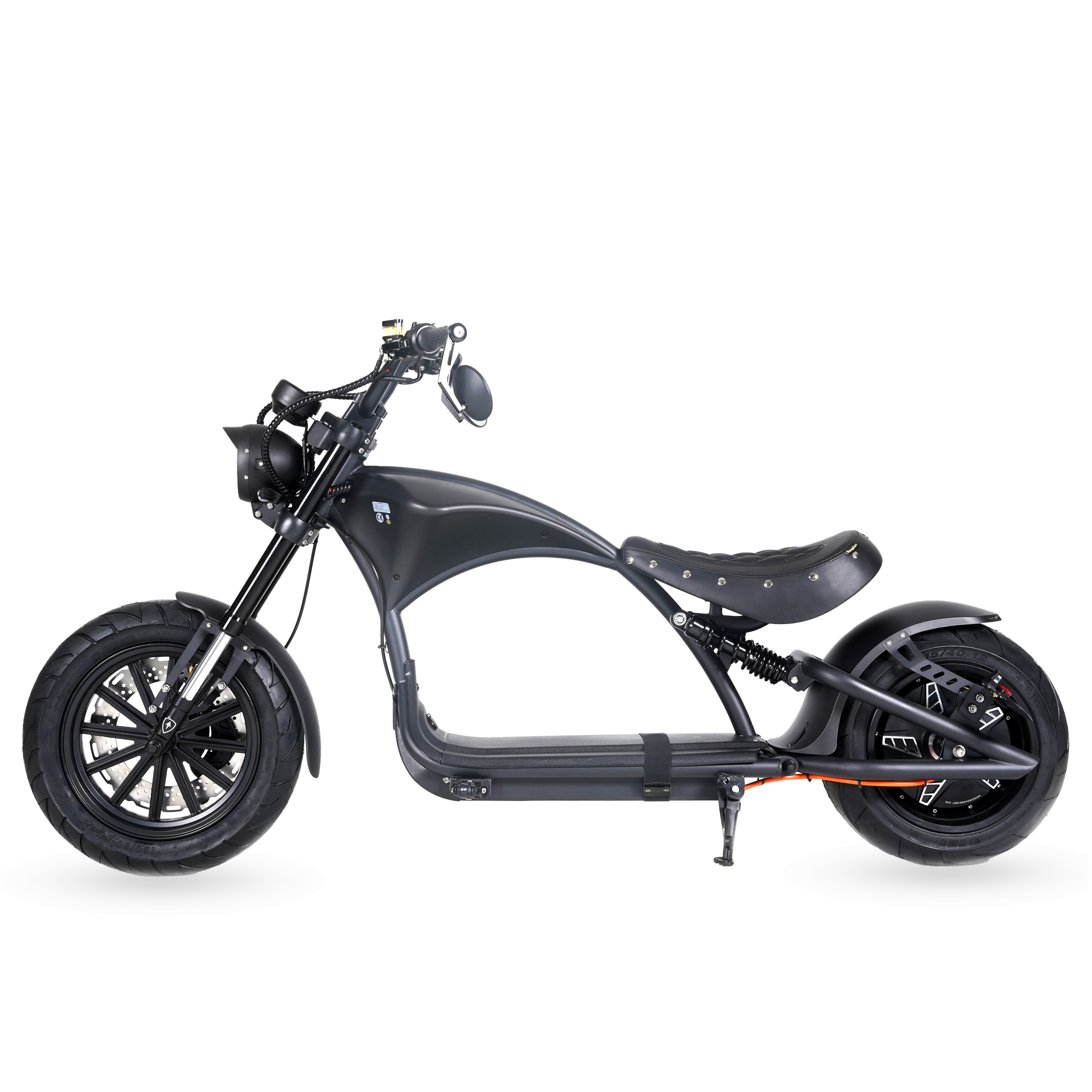 Star-Biker Chopper M1P Custom in Shadow Black, Seitenansicht mit Vorderrad links im Bild